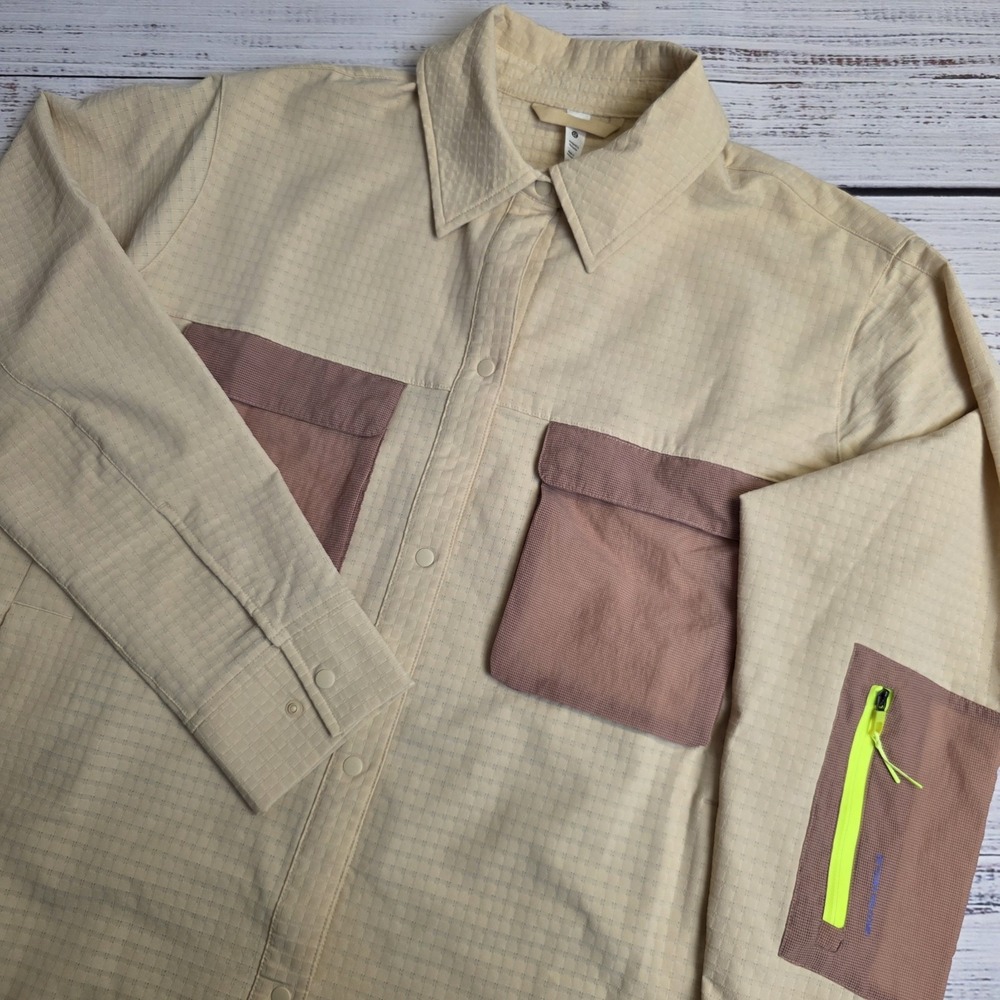 Lululemon Grid Fleece Hiking Overshirt Loose Fit Womens 10 Beige Prosecco W3FO35